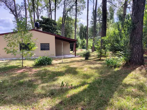 Casa en lote de 2300 mts