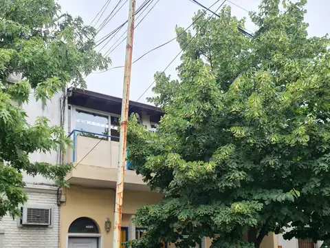 Pareja 4600, Piso PB