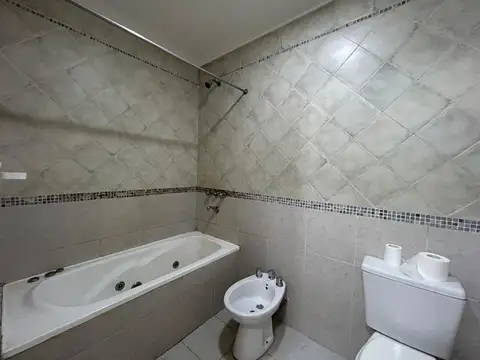 Depto Tipo Casa en Alquiler 16 años