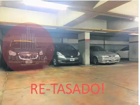 Re-tasado! Cochera fija a una cuadra del Congreso