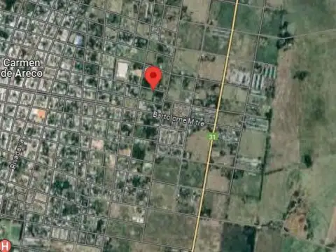 Saavedra e/ San Lorenzo y Vicente López