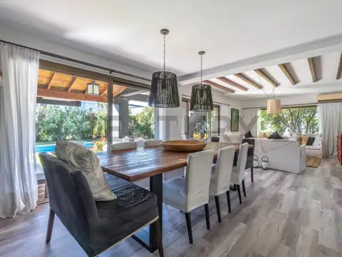 OPORTUNIDAD! Bajo de Precio ! Exclusiva casa en cul de sac en Venta 5 ambientes, en La Alameda , Nor