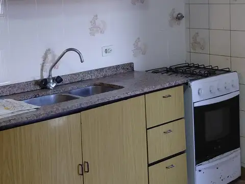 DEPARTAMENTO DE 3 AMBIENTES EN ALQUILER – COMPLEJO DE TORRES Florentino Ameghino 518, Piso 5º "3" – Avellaneda