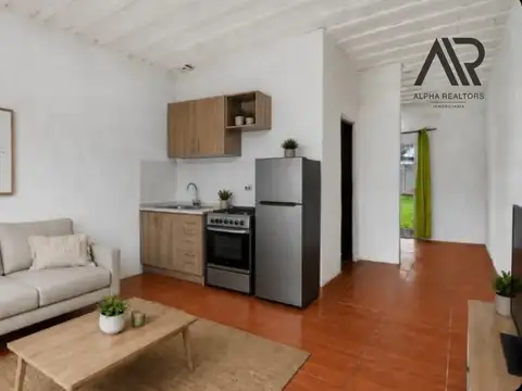 Casa en Venta con 5 cocheras