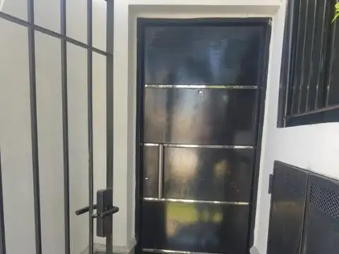 Casa en Venta en Quilmes Oeste, USD 75.000