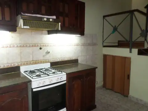 Depto Tipo Casa en Alquiler de 2 dormitorios