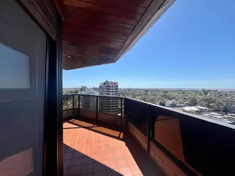 Departamento en Venta con 2 cocheras