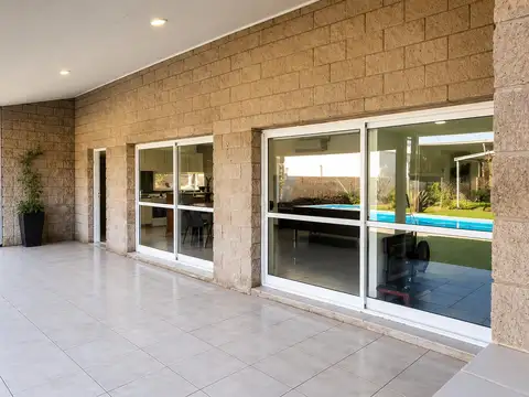 Casa en Venta al Este