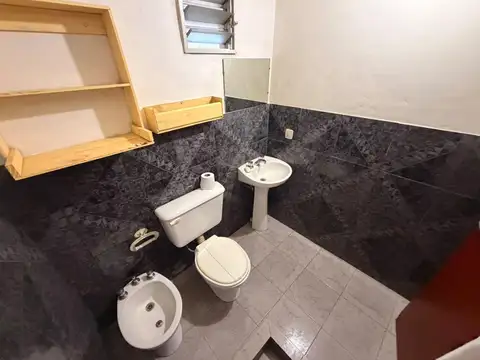 Depto Tipo Casa 2 ambientes con 1 baño