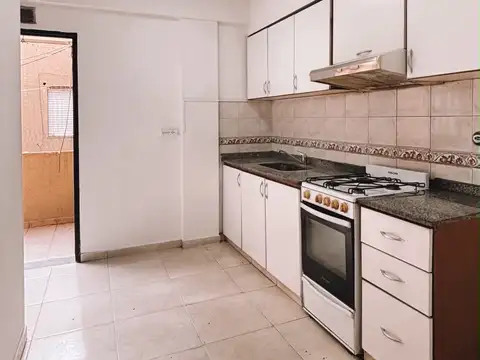 Depto Tipo Casa 3 ambientes con 1 baño