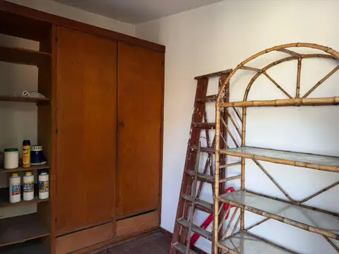 Casa 2 ambientes con 1 baño