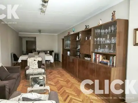 Departamento en Venta de 5 ambientes