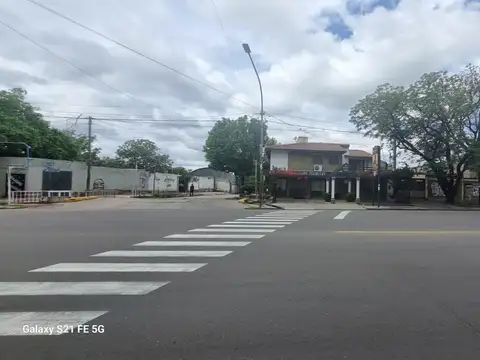 Espectacular Terreno en Venta en Ciudad Mendoza. Proyecto de Departamentos.