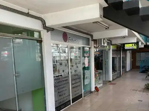 Local en Venta 35 años