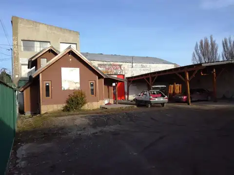 GALPÓN , OFICINAS, ESTACIONAMIENTO, ÑIRECO , BARILOCHE