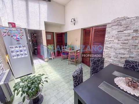 Depto Tipo Casa en Venta de 2 dormitorios