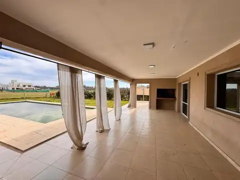 Club De Campo La