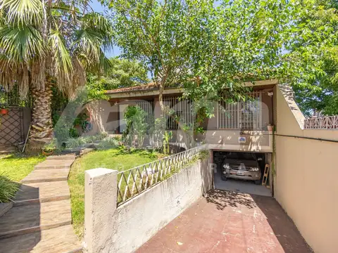 Depto Tipo Casa en Venta de 5 ambientes