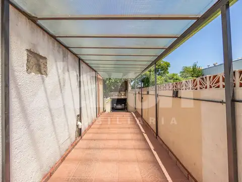 Sixto Fernandez 1100