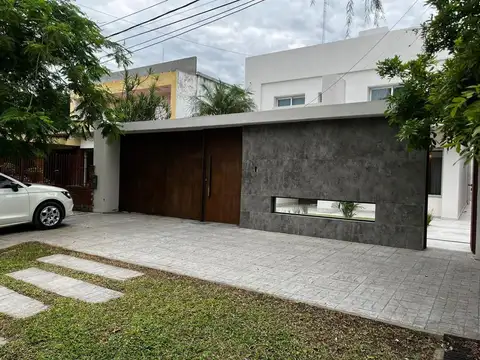 Casa en Venta en Villa Angela, USD 350.000