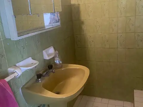 Departamento en Alquiler en Burzaco Este, $ 450.000