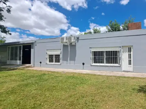 Casa en venta 2 dormitorios quincho y pleta