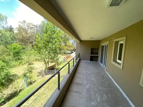 Liquidambar 1 F Derecho 1 F D