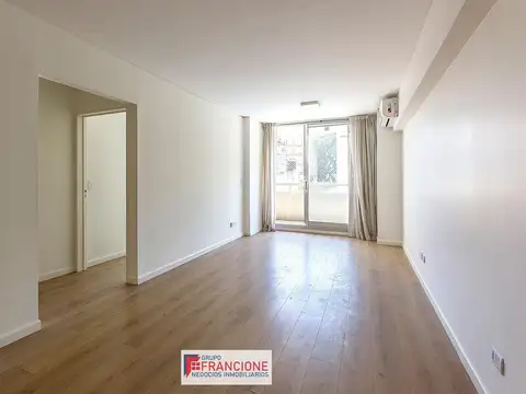 Departamento en Venta en Chacarita, USD 210.000