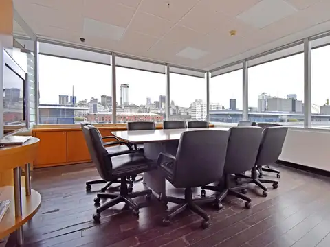 Venta oficina en esquina con vista al dique y cochera en Puerto Madero