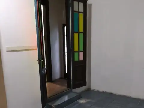 Sarmiento 1800, Piso 00