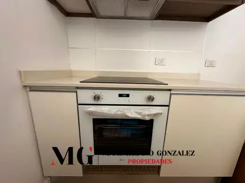 Departamento en Alquiler con 1 cocheras