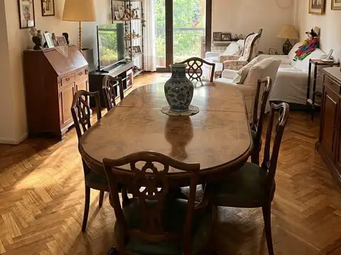 PISO EN VENTA 3 AMBIENTES CON DEPENDENCIA Y COCHERA SOBRE AVENIDA EN BARRACAS EXCELENTE OPORTUNIDAD