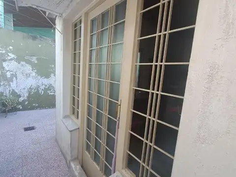 Depto Tipo Casa en Venta de 5 ambientes