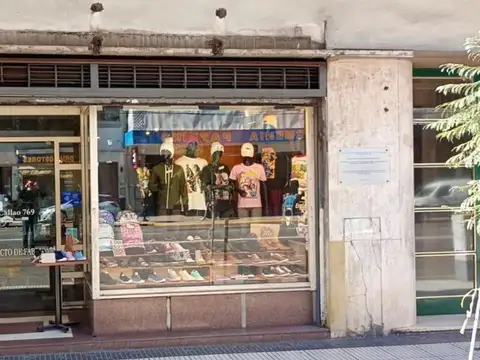 Alquiler de Local Comercial de 103 m² en Recoleta