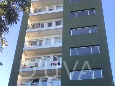 Departamento en alquiler en Calle 1 y 66 - Plaza Matheu