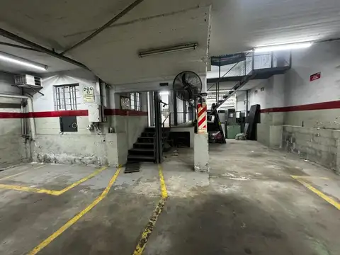 Galpón salida a dos calles 780mts2cubiertos - Haedo
