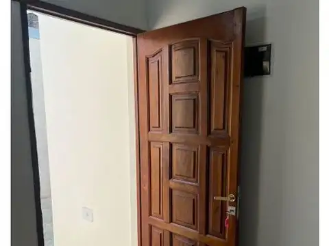 Ramos Mejia 3182 , Piso 1