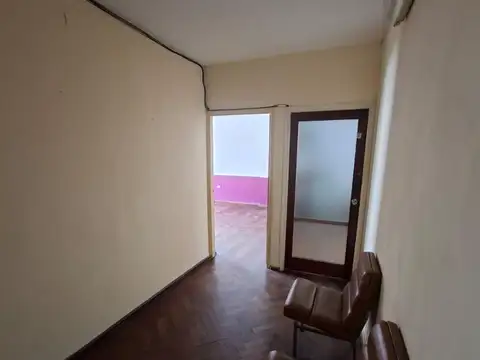 Oficina en Alquiler 60 años