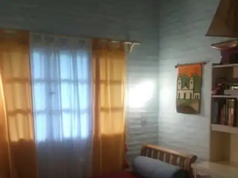 Casa en Venta con 4 cocheras