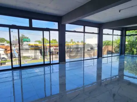 ALQUILER LOCAL COMERCIAL sobre AVENIDA, A ESTRENAR