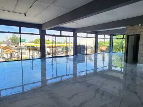 Av, Ratti y Puerto de Palos , Piso 1