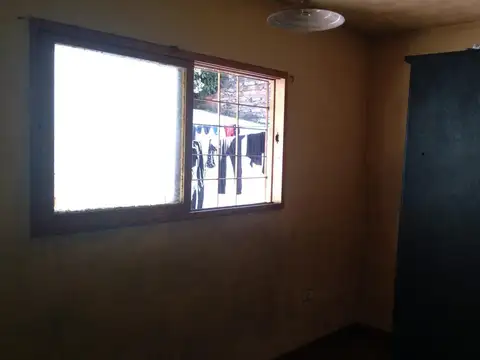 Depto Tipo Casa en Venta en Villa Bonich, USD 65.000