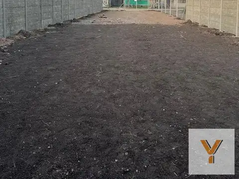 Terreno en Venta 42  mts Fondo