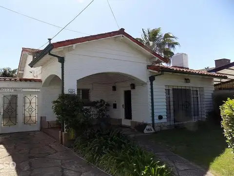 CHALET CLASICO c/ PISCINA – PQUE. JOHNSTON