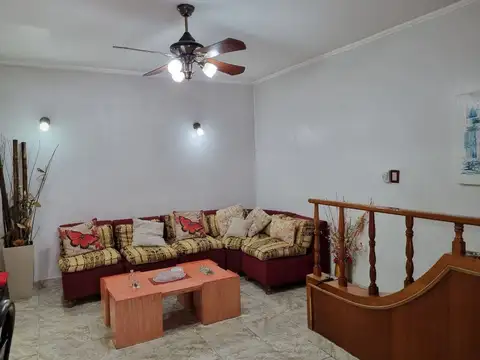 Avenida General Mosconi 2200