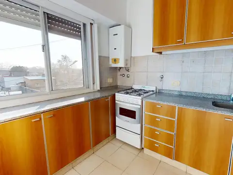 VENTA DEPARTAMENTO 2 AMBIENTES EN CARAPACHAY