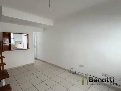 Duplex 2 ambientes en PLANTA BAJA.