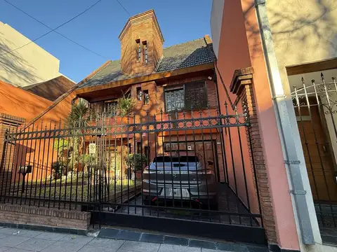 Casa en Venta en Flores, CABA