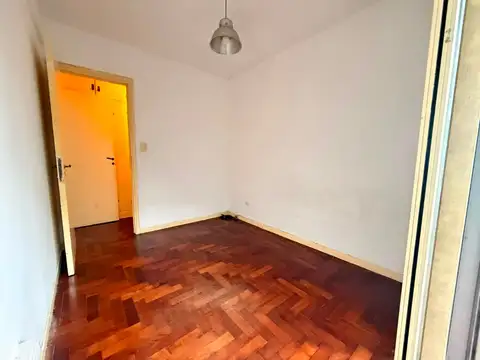 VENTA DPTO. 4 AMB. P. PATRICIOS BALCÓN APTO C.