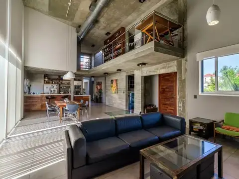 Casa en Venta en Countries y Barrios Cerrados en Quilmes, USD 950.000